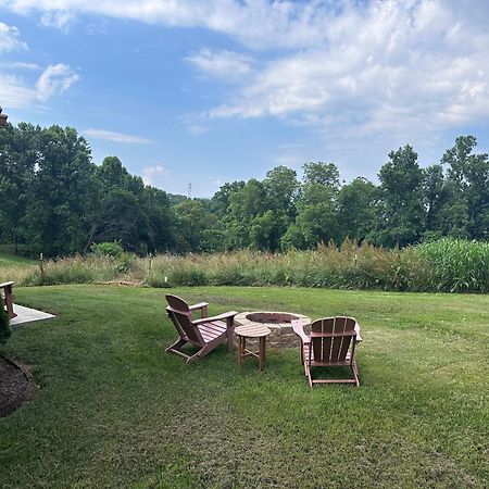 Cozy 1 Bedroom Cabin In The Heart Of Jonesborough Esterno foto