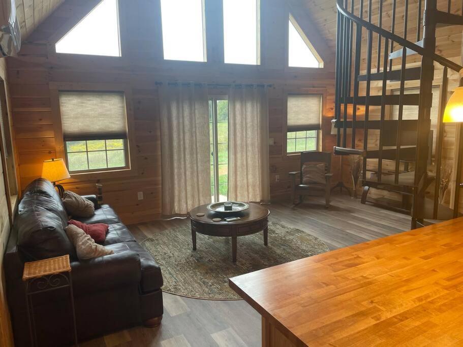 Cozy 1 Bedroom Cabin In The Heart Of Jonesborough Esterno foto