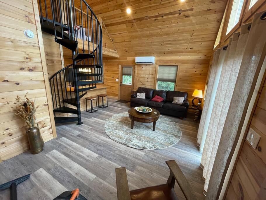 Cozy 1 Bedroom Cabin In The Heart Of Jonesborough Esterno foto